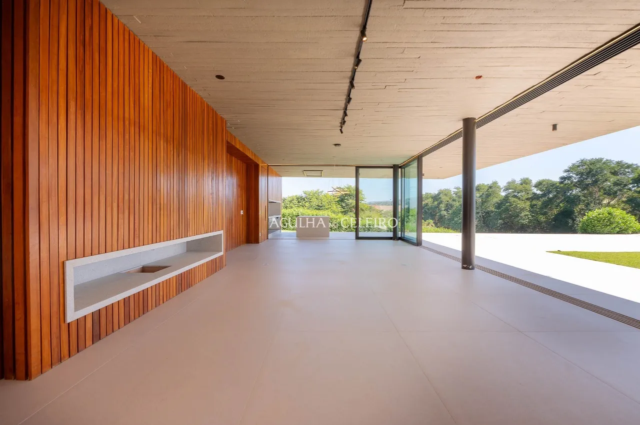Arquitetura contemporânea integrada à natureza – 21872