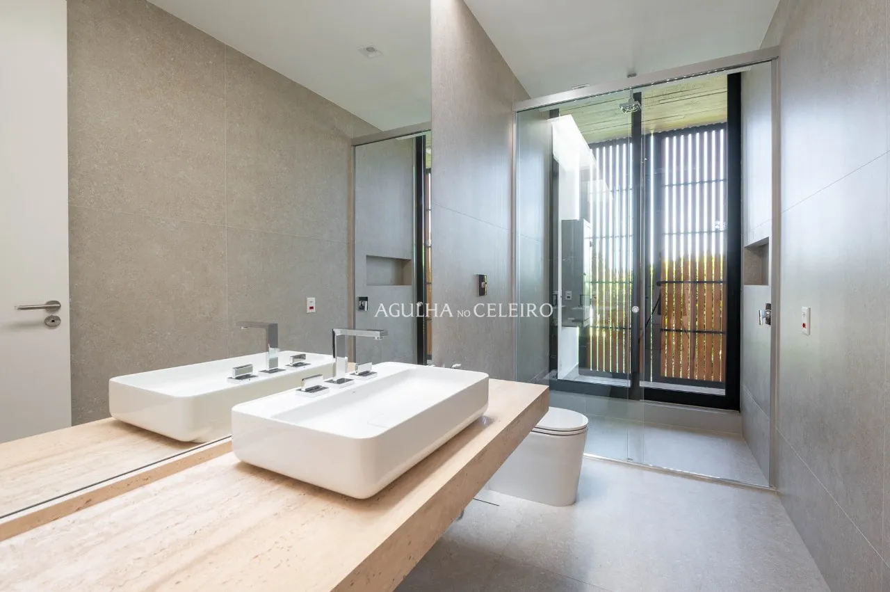 Arquitetura contemporânea integrada à natureza – 21872