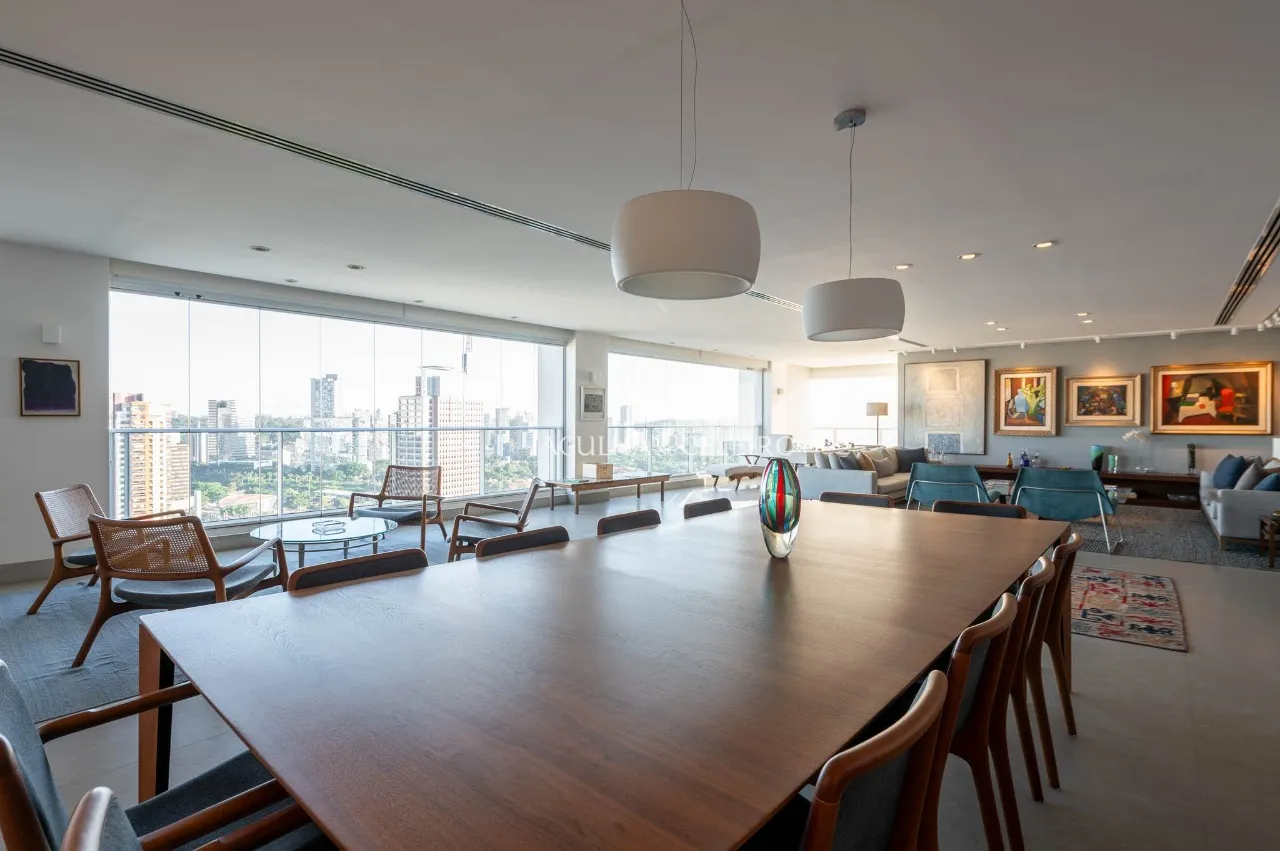 Cobertura com vista 360 espetacular no Alto de Pinheiros – 21983