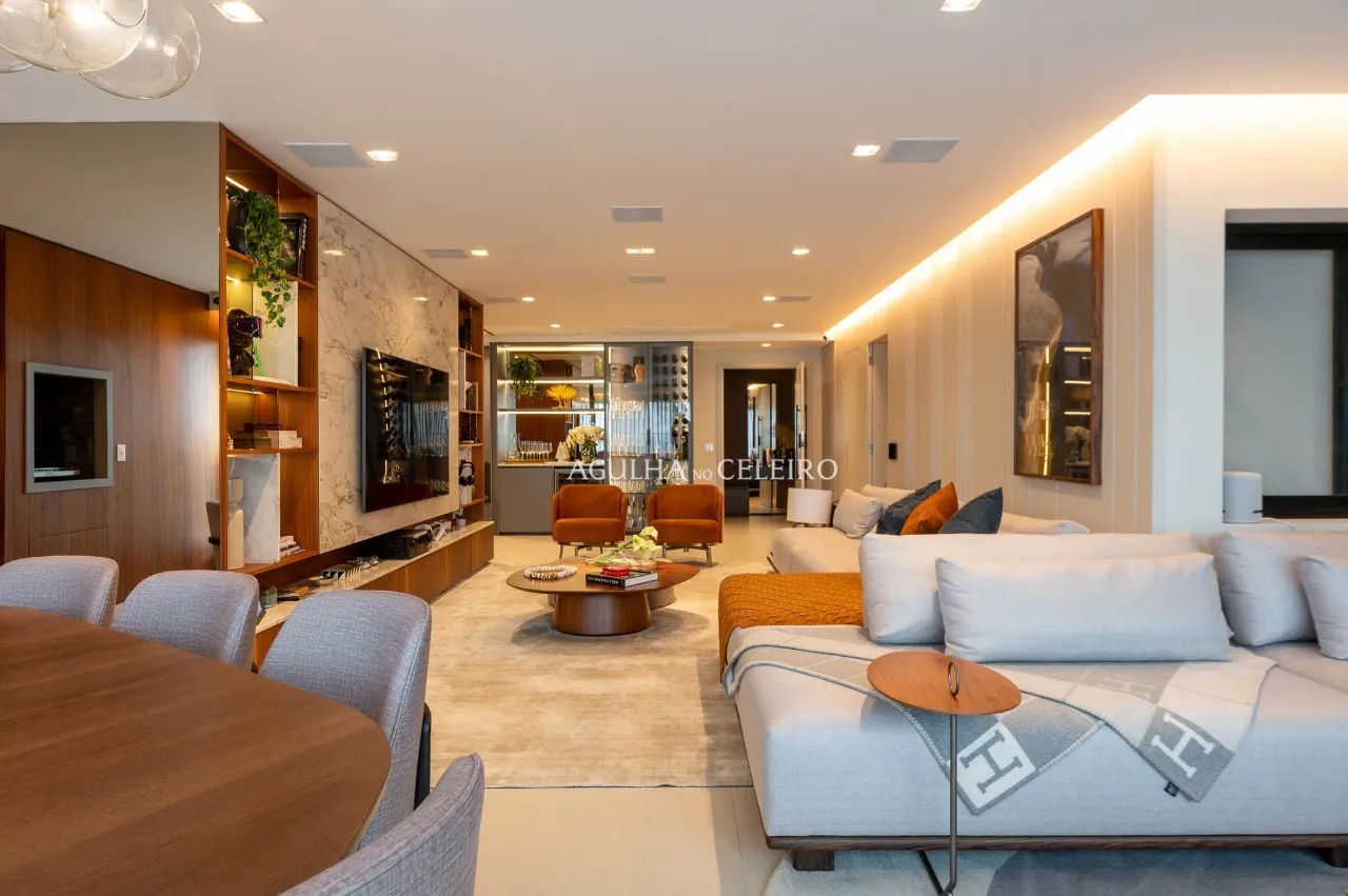 Exclusividade, sofisticação e amplitude no coração da Vila Mariana – 22195