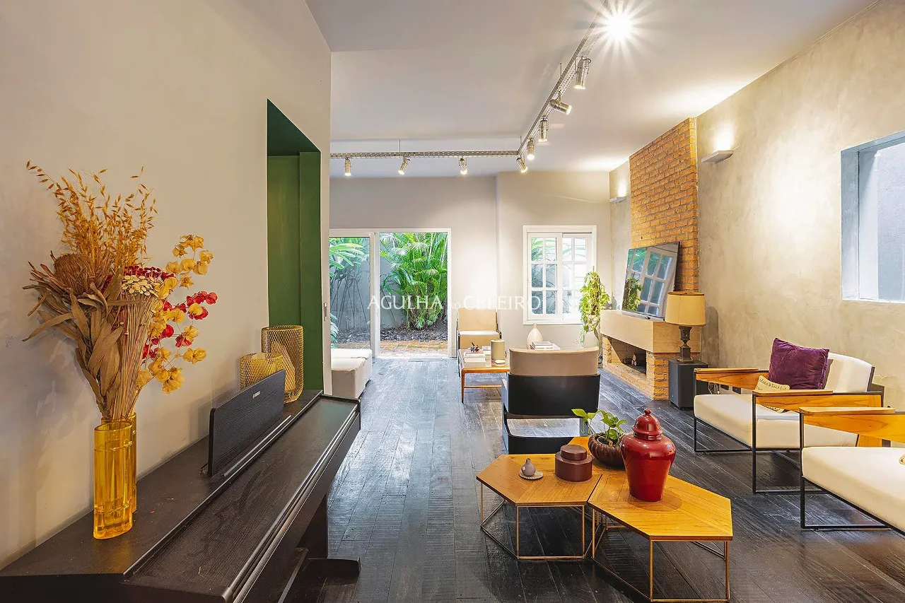 Charme e elegância para viver com conforto no Jardim Europa. – 22240