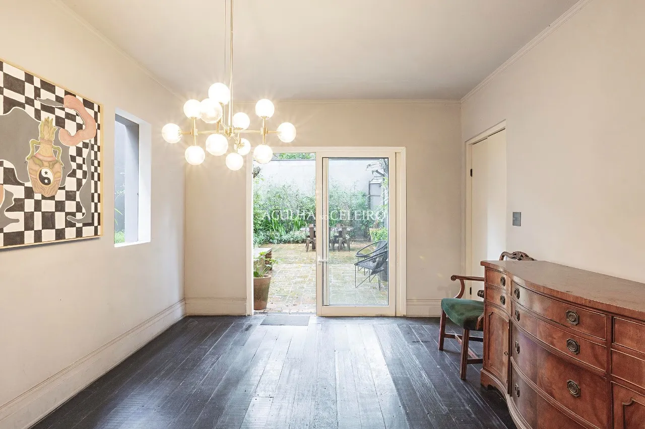 Charme e elegância para viver com conforto no Jardim Europa. – 22240