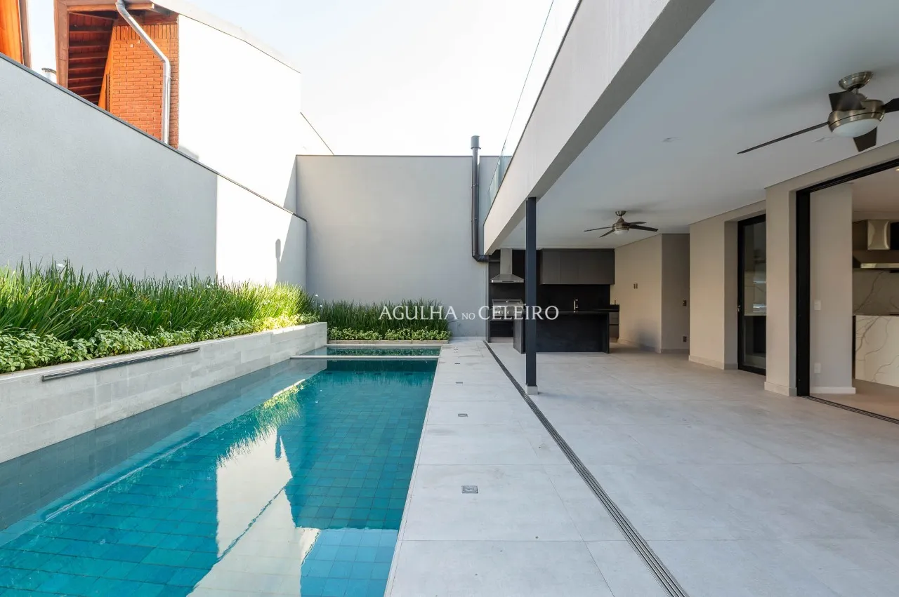 Casa Nova de Alto Padrão em Frente ao Clube Monte Líbano – 22252