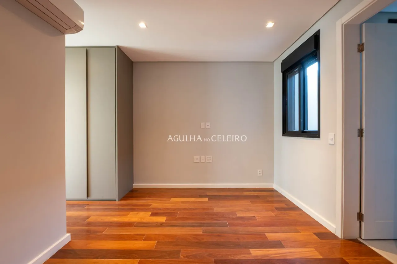 Casa Nova de Alto Padrão em Frente ao Clube Monte Líbano – 22252