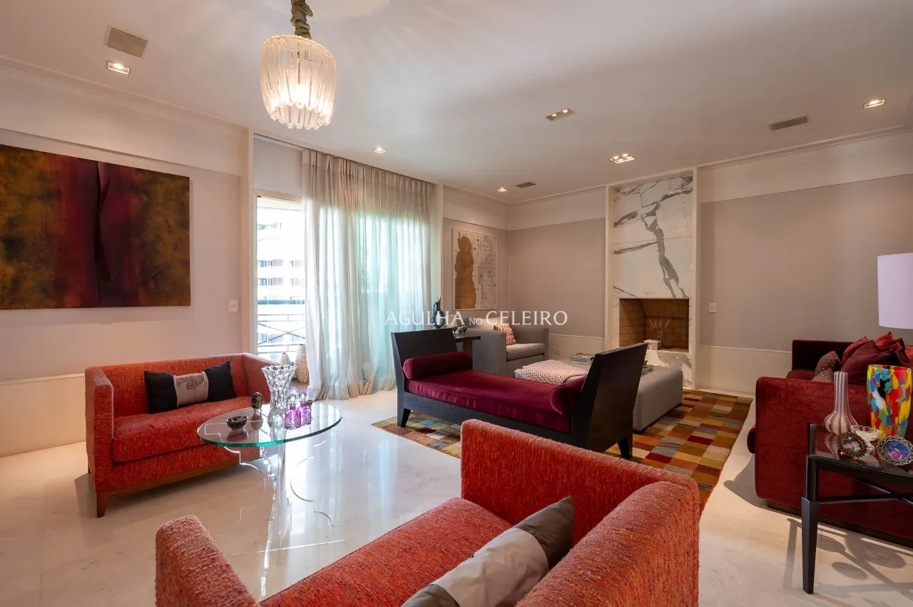Amplitude, elegância e localização privilegiada. – 22296