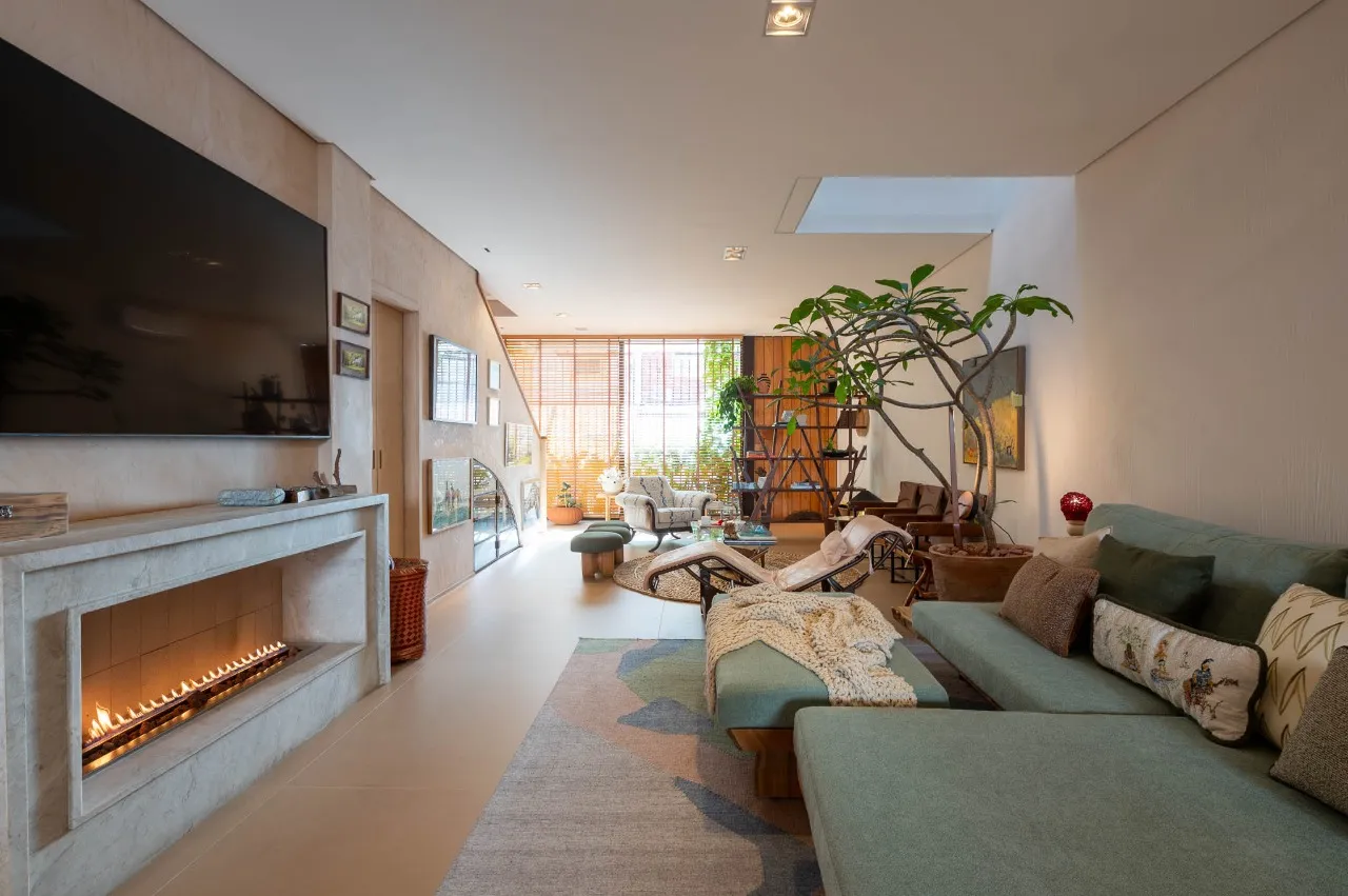Casa de vila encantadora à venda no Itaim Bibi. – 22300