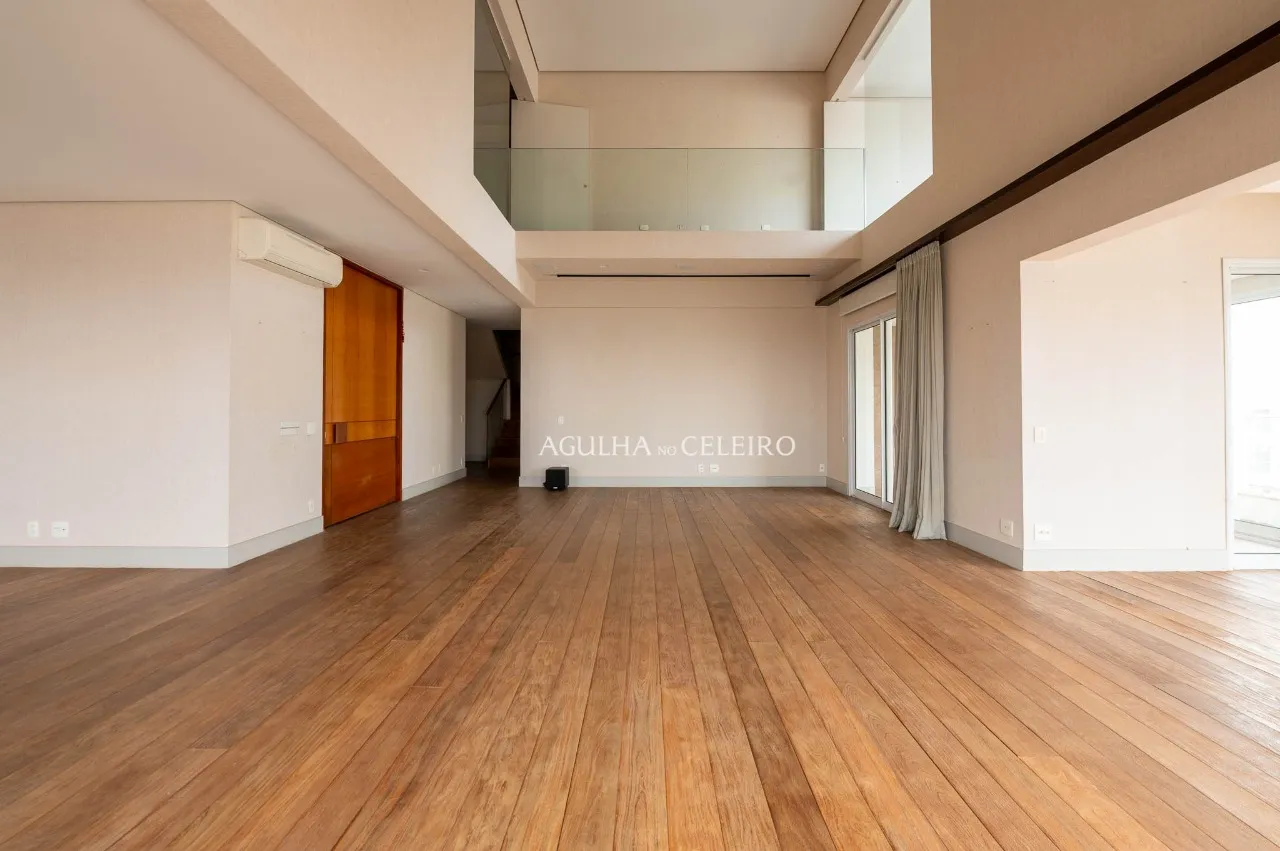 Cobertura com piscina privativa e vista panorâmica no Campo Belo. – 22340