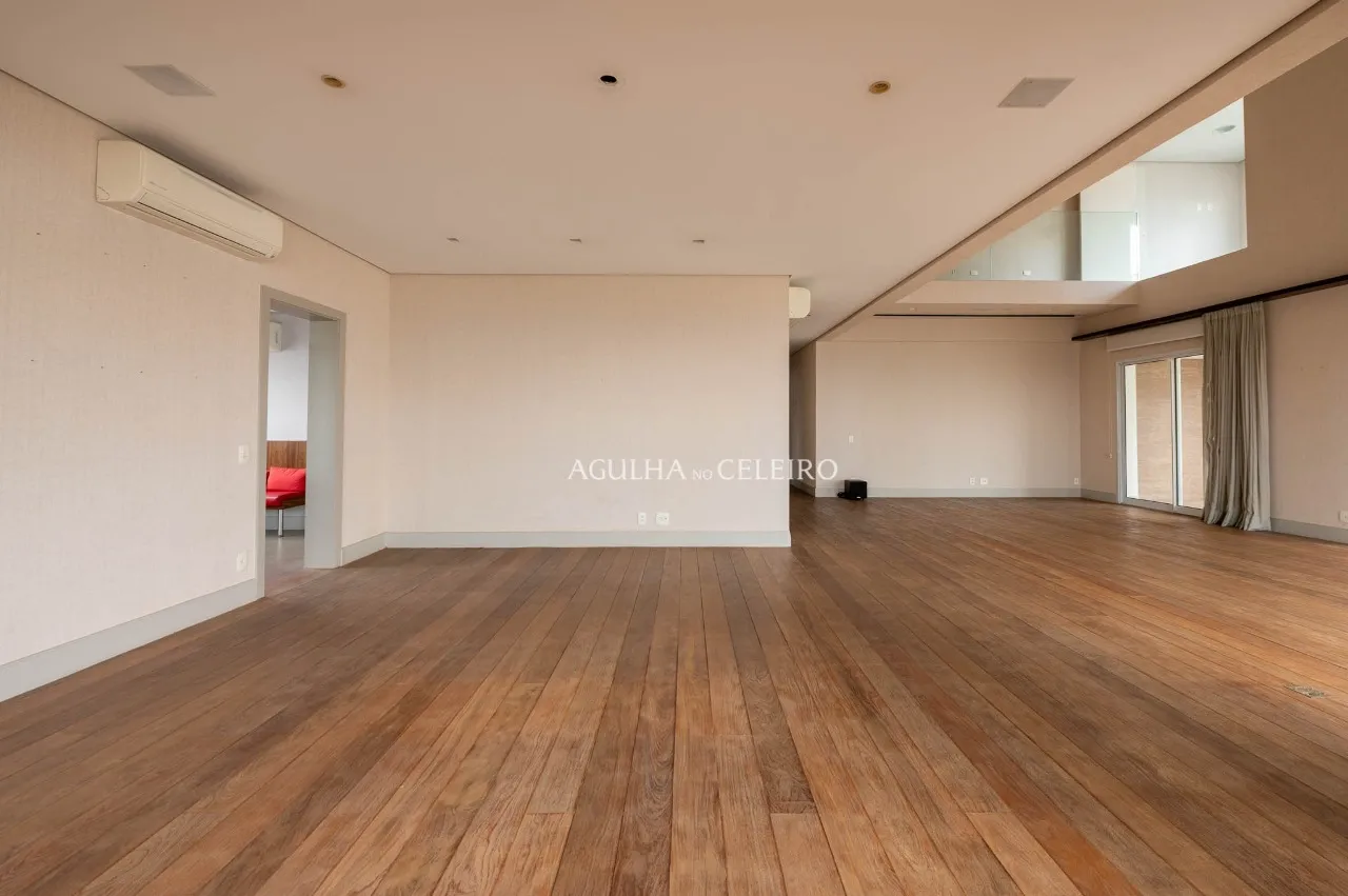 Cobertura com piscina privativa e vista panorâmica no Campo Belo. – 22340