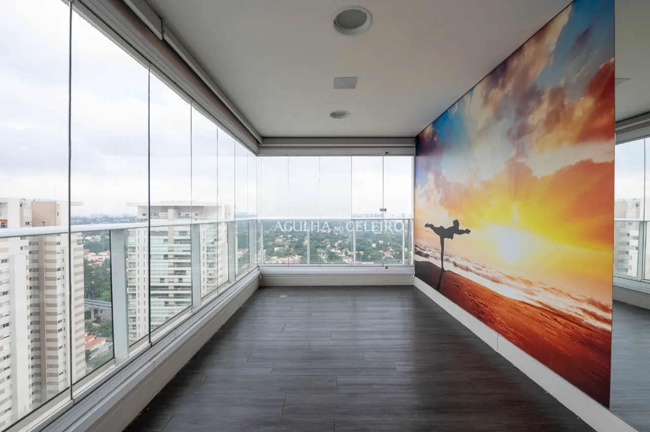 Cobertura com piscina privativa e vista panorâmica no Campo Belo. – 22340