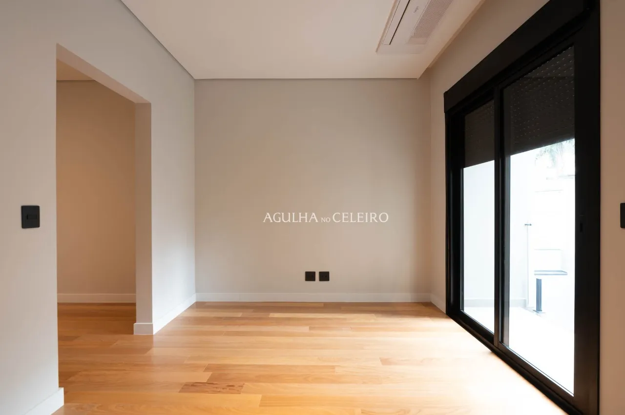 Casa nova com rooftop e espaço gourmet na Vila Nova Conceição – 22363