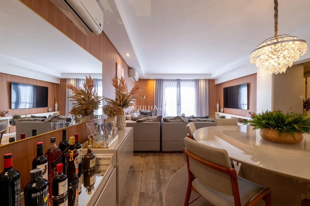 Apartamento de 220 m² totalmente reformado, com piscina, academia e 2 vagas – 22371