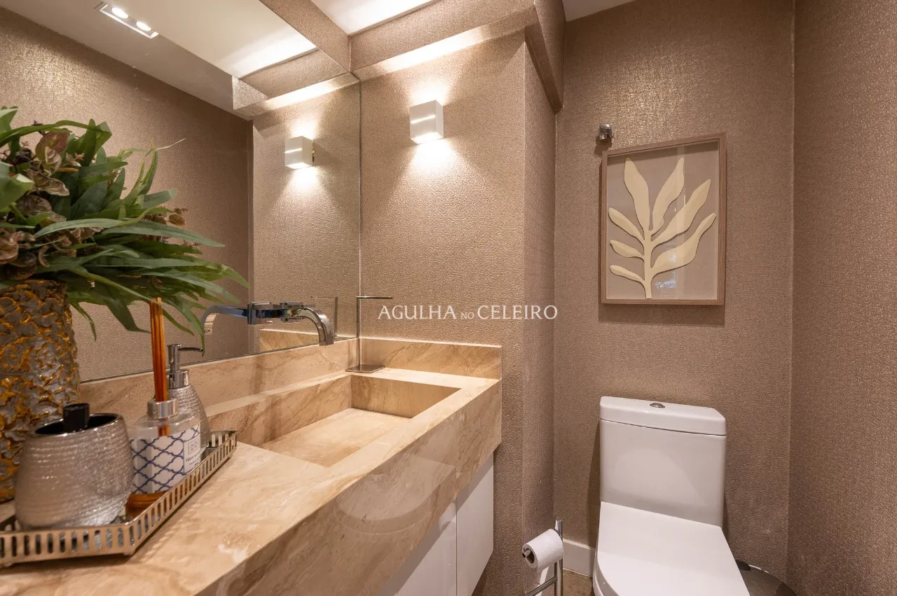 Apartamento de 220 m² totalmente reformado, com piscina, academia e 2 vagas – 22371