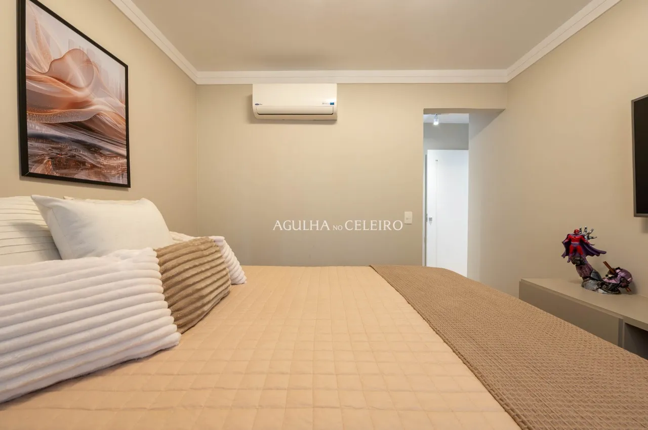 Apartamento de 220 m² totalmente reformado, com piscina, academia e 2 vagas – 22371
