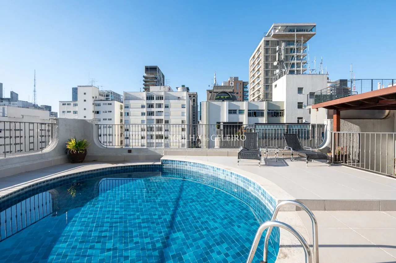Apartamento de 220 m² totalmente reformado, com piscina, academia e 2 vagas – 22371