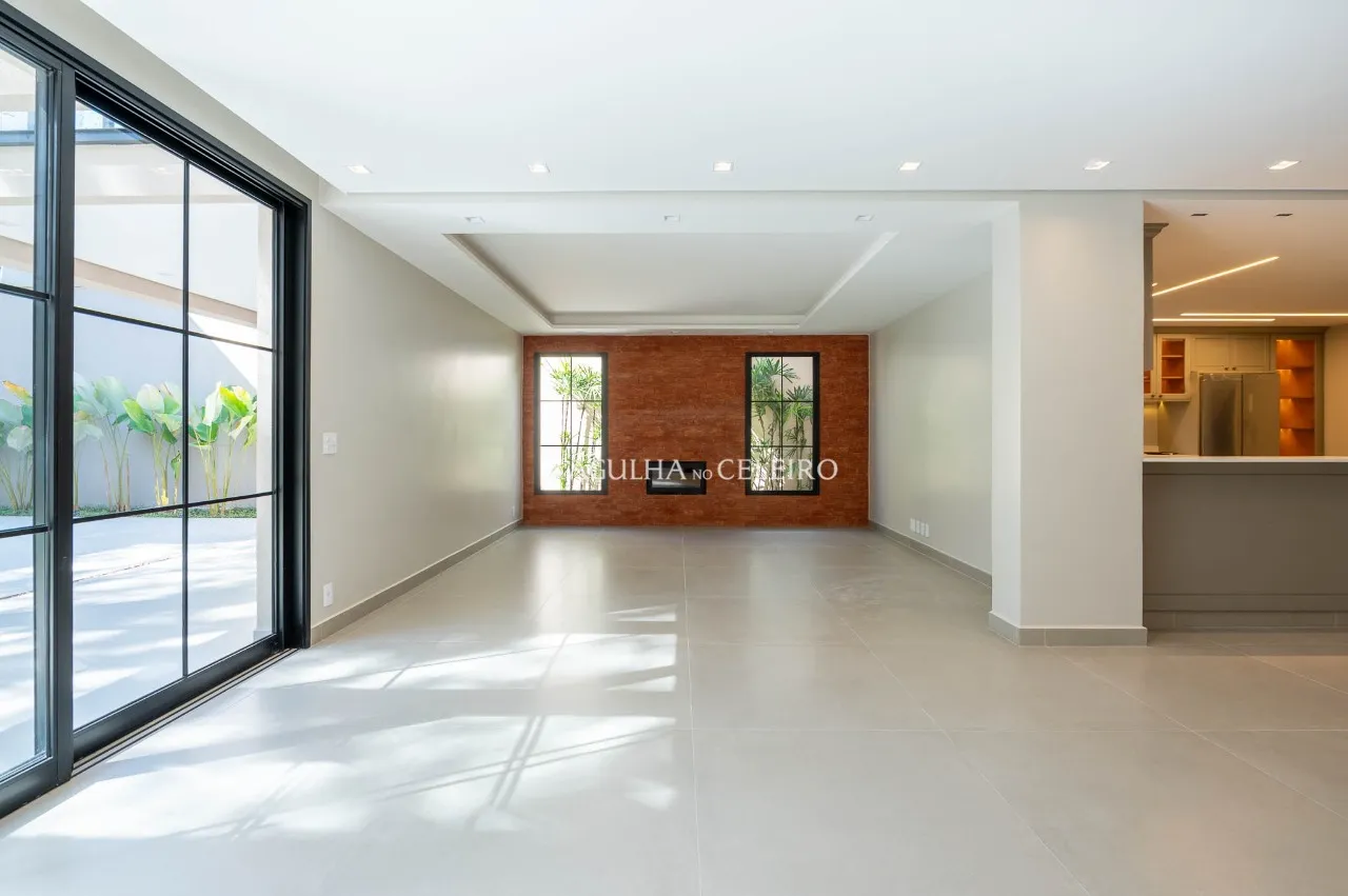 Casa super reformada à venda no Alto de Pinheiros – 22372