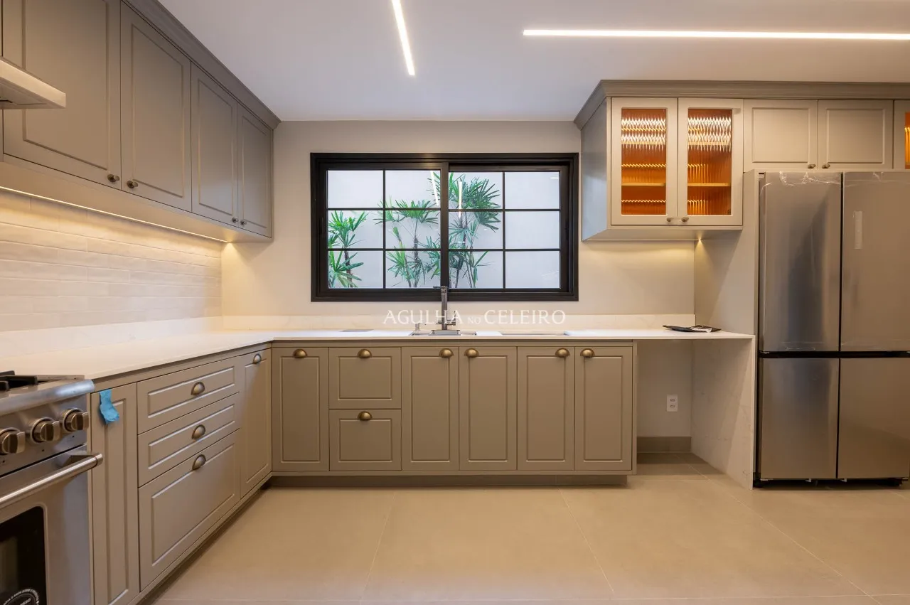 Casa super reformada à venda no Alto de Pinheiros – 22372