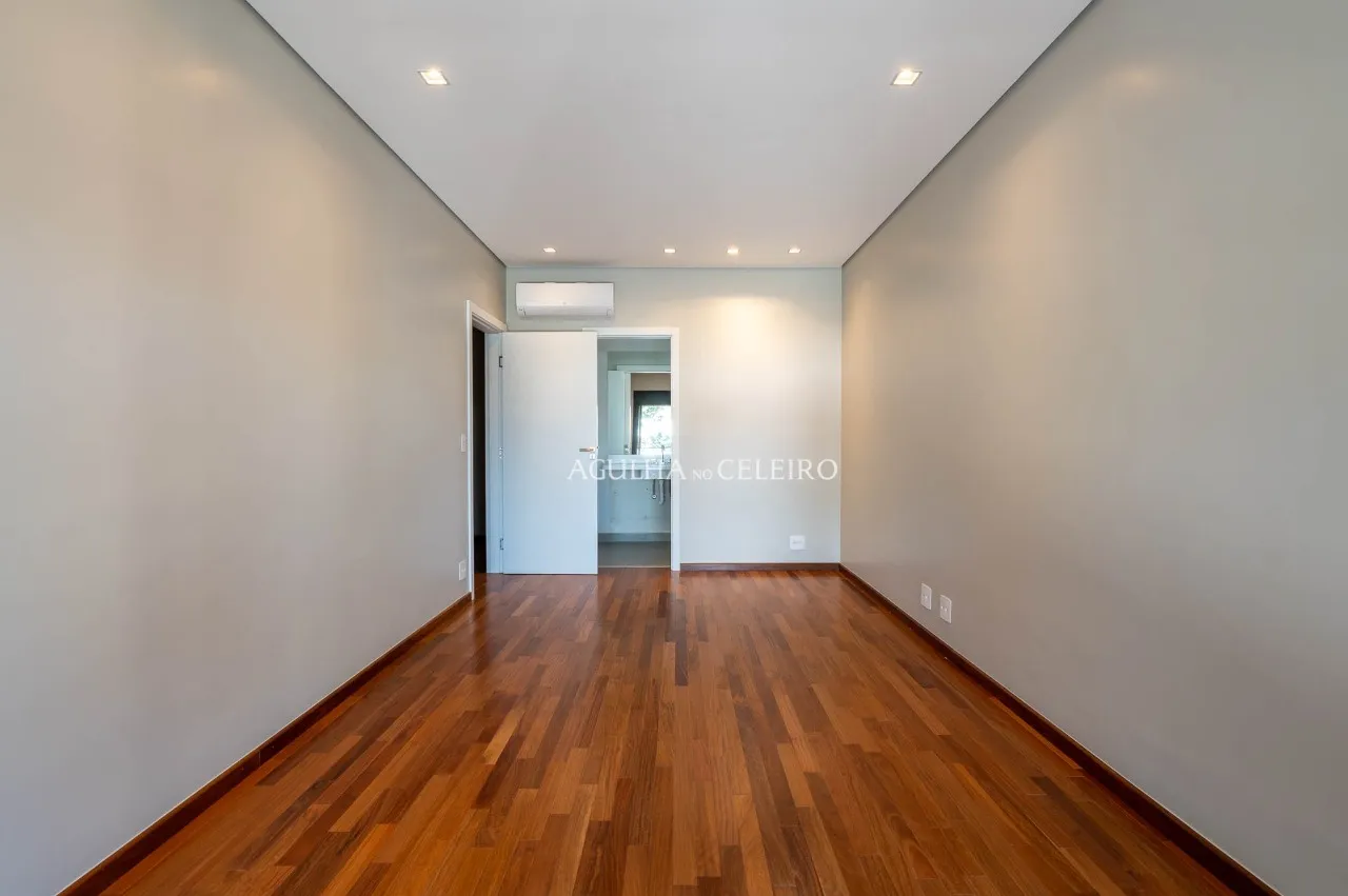 Casa super reformada à venda no Alto de Pinheiros – 22372