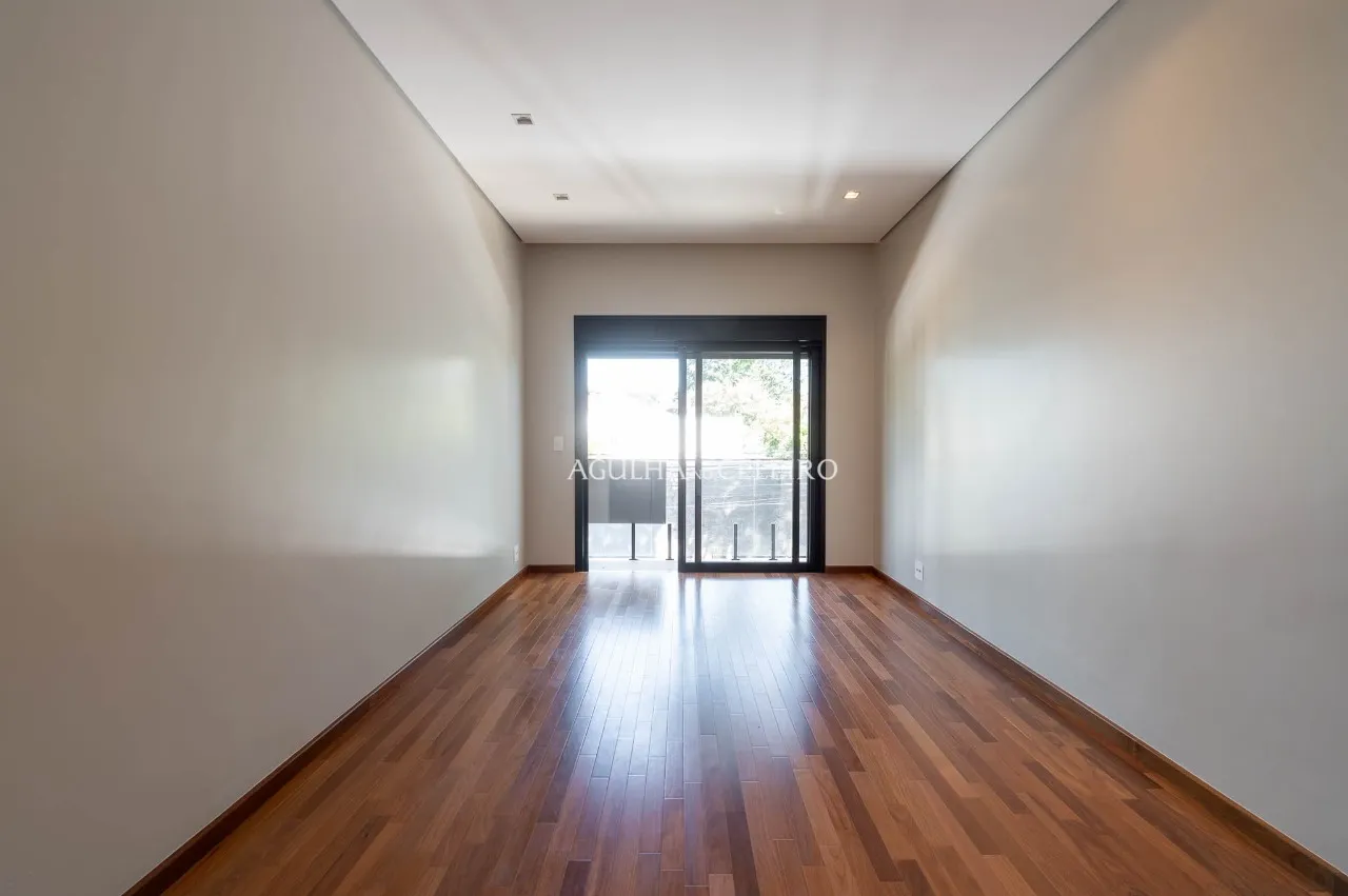 Casa super reformada à venda no Alto de Pinheiros – 22372