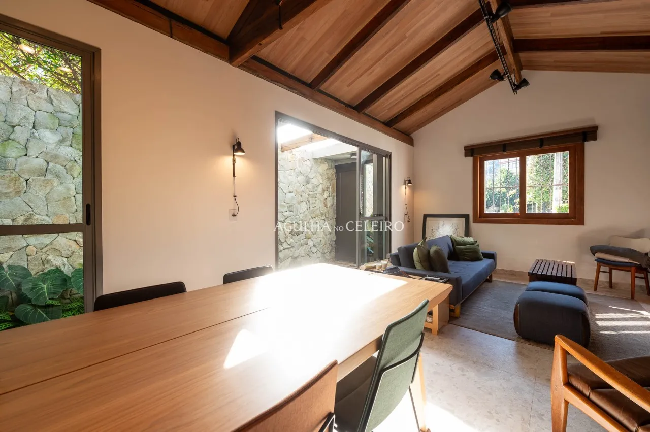 Casa de Vila à venda em Pinheiros. – 22390