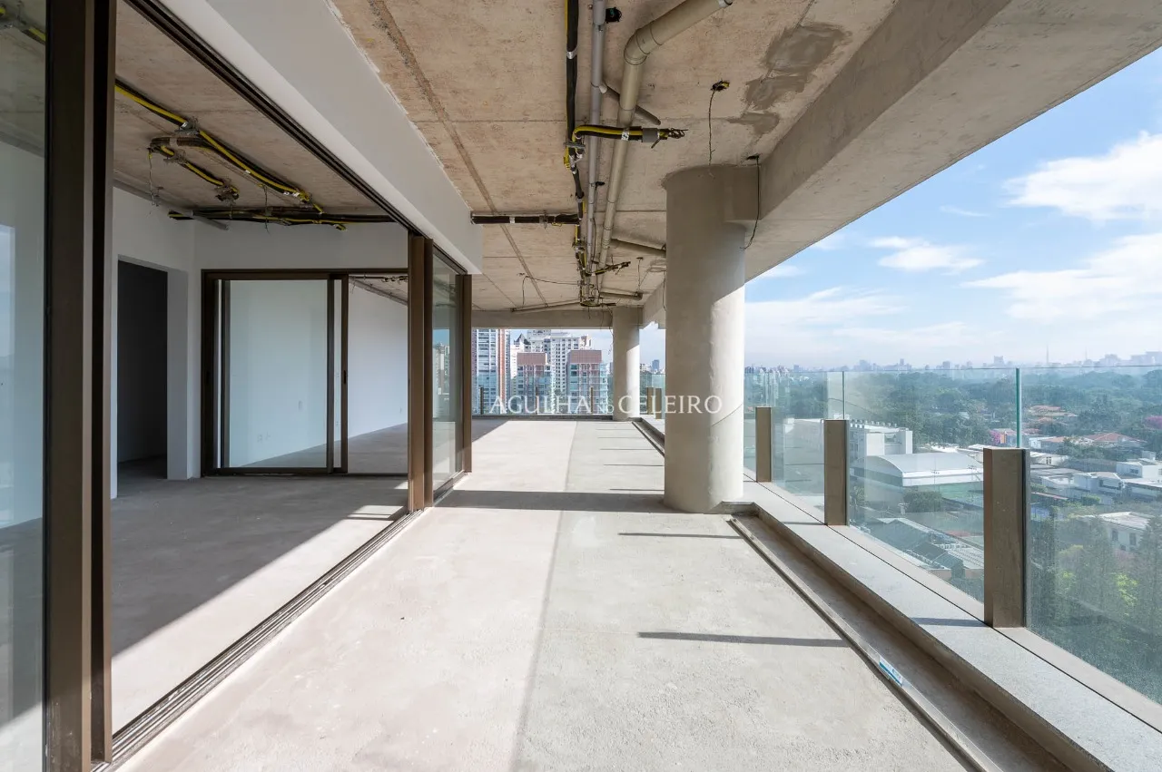 Apartamento com vista espetacular em condomínio novo à venda em Moema. – 22439