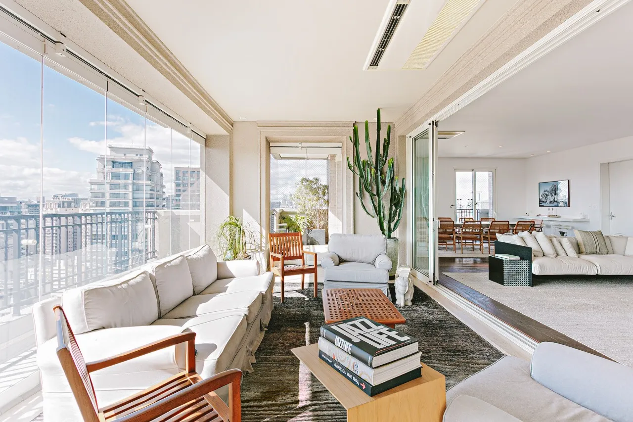 Projeto autoral com vista livre, entre o Clube Pinheiros e o Parque do Povo – 22447