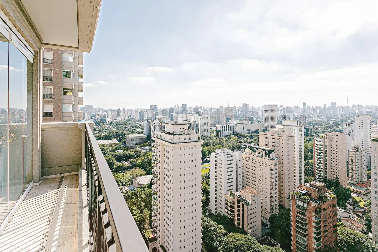 Projeto autoral com vista livre, entre o Clube Pinheiros e o Parque do Povo – 22447
