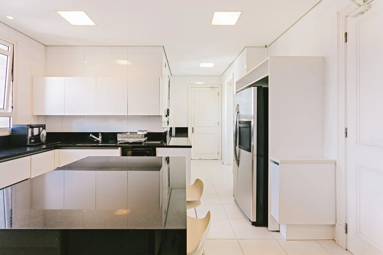 Projeto autoral com vista livre, entre o Clube Pinheiros e o Parque do Povo – 22447