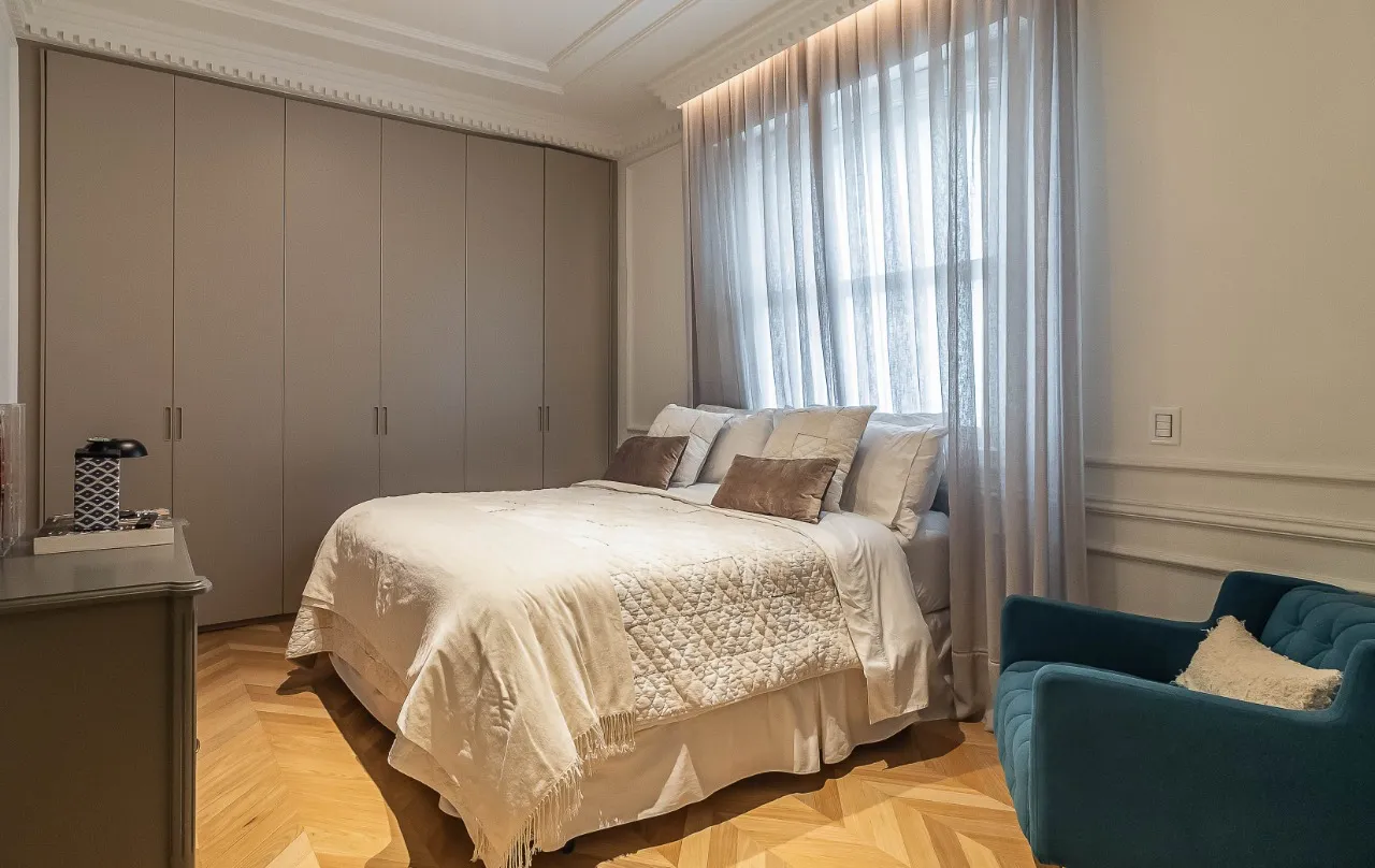 Apartamento com reforma impecável, varanda verde e astral acolhedor, para viver os Jardins a pé. – 22468