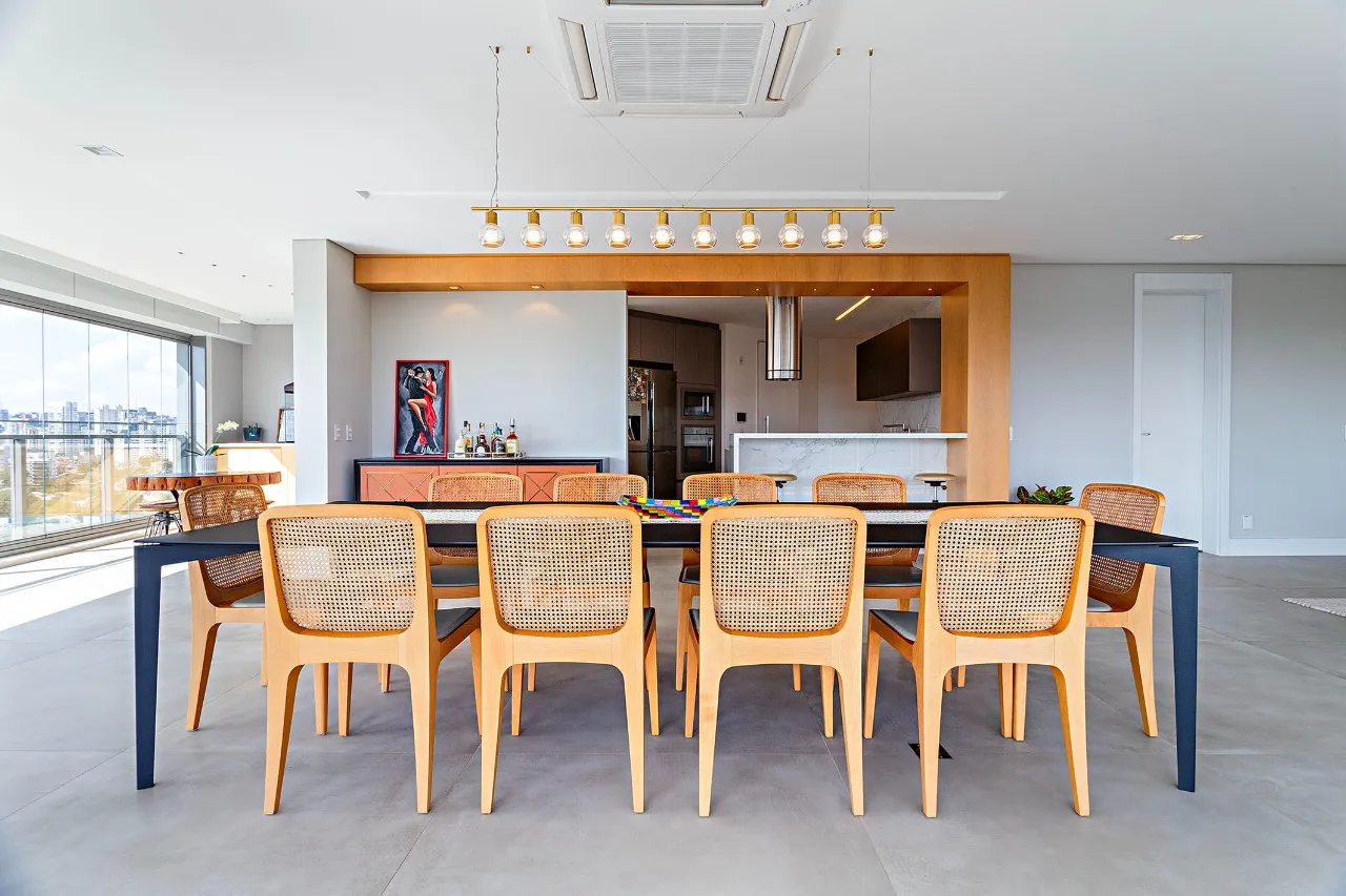 Apartamento com vista aberta entre Alto de Pinheiros e Pinheiros – 22487