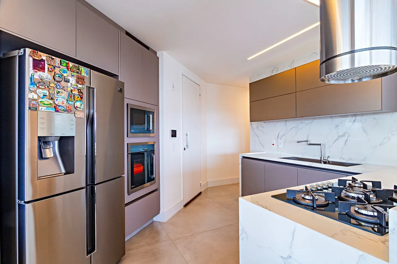 Apartamento com vista aberta entre Alto de Pinheiros e Pinheiros – 22487
