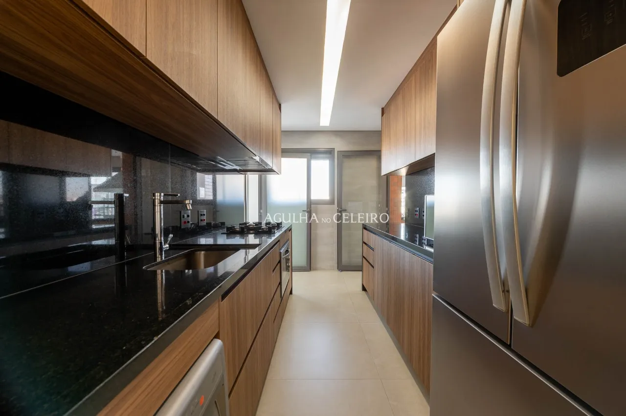 Apartamento lindo e mobiliado para locação em Moema. – 22491