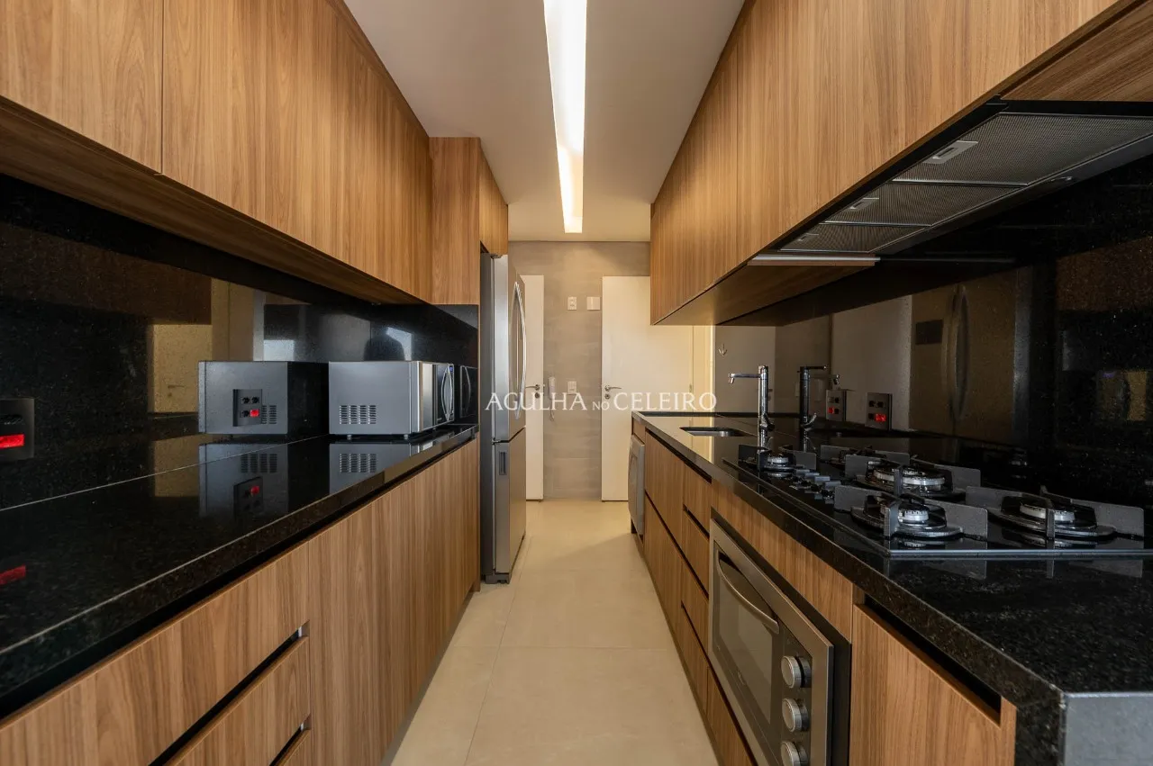 Apartamento lindo e mobiliado para locação em Moema. – 22491