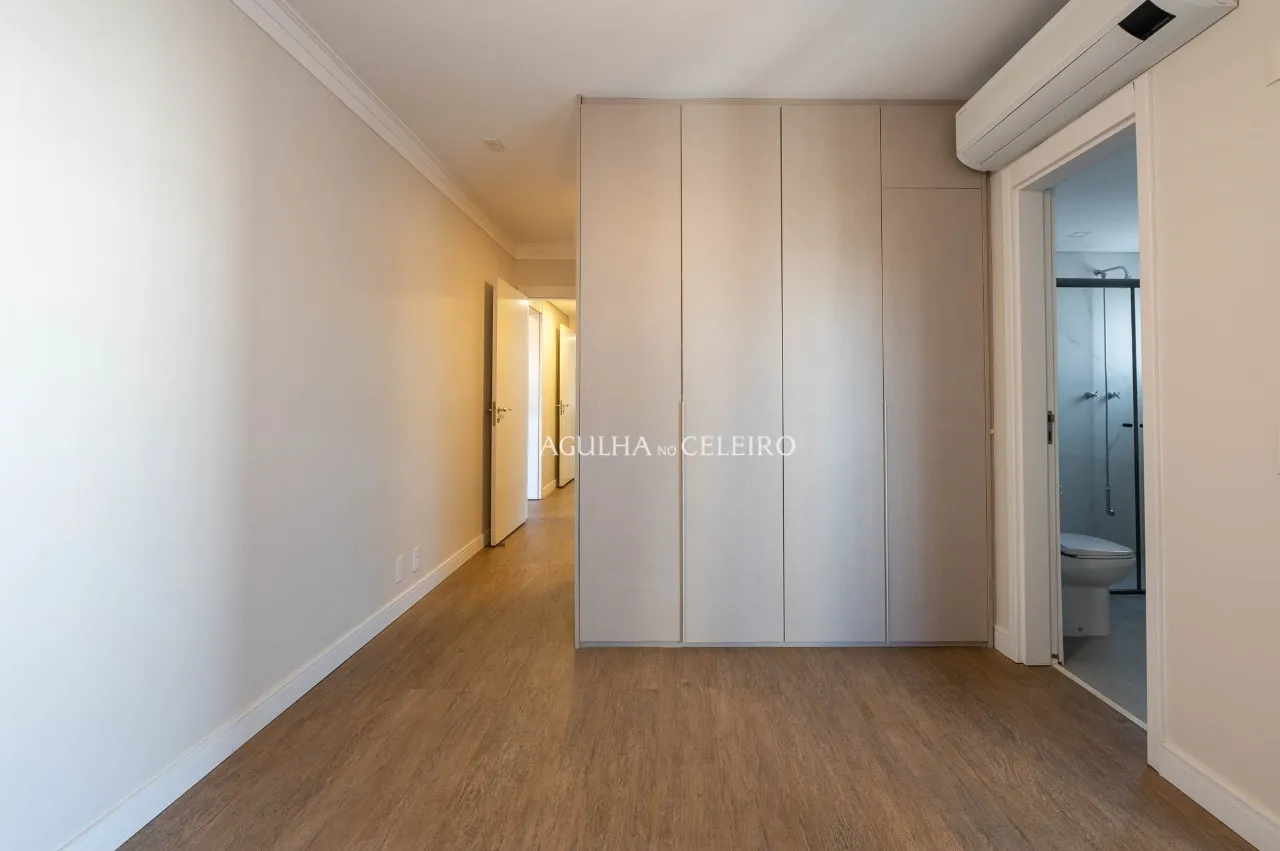 Apartamento lindo e mobiliado para locação em Moema. – 22491