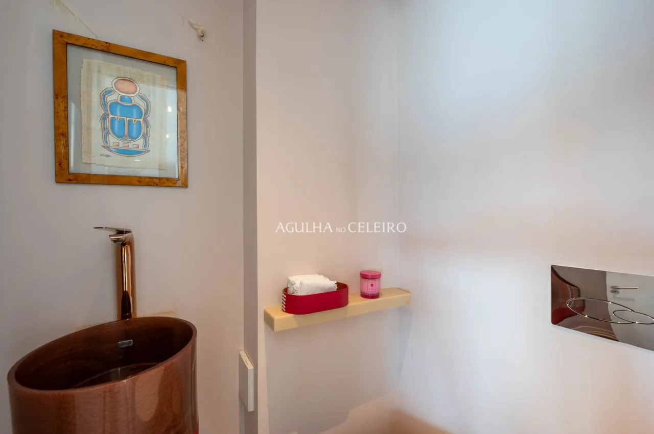 Um refúgio exclusivo com vista permanente para o Jardins. – 9488