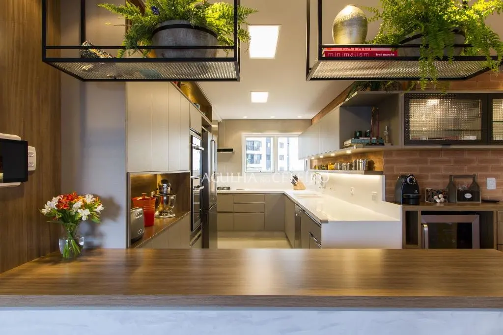 Apartamento lindo para sua família à venda em Moema Pássaros. – AP3709