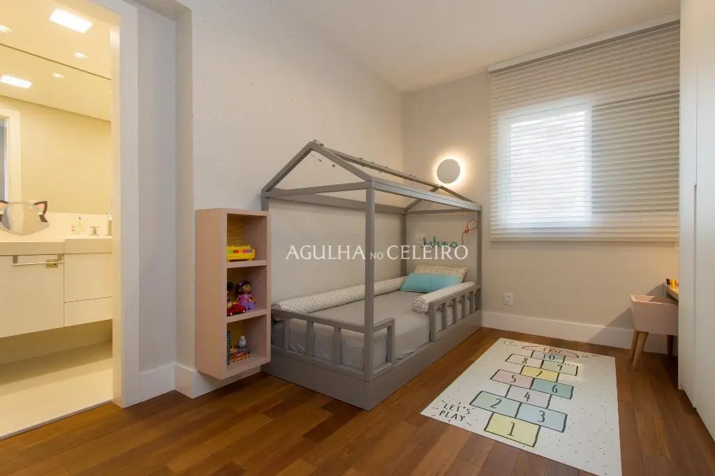 Apartamento lindo para sua família à venda em Moema Pássaros. – AP3709
