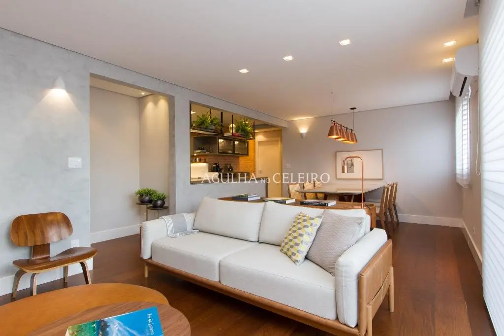 Apartamento lindo para sua família à venda em Moema Pássaros. – AP3709