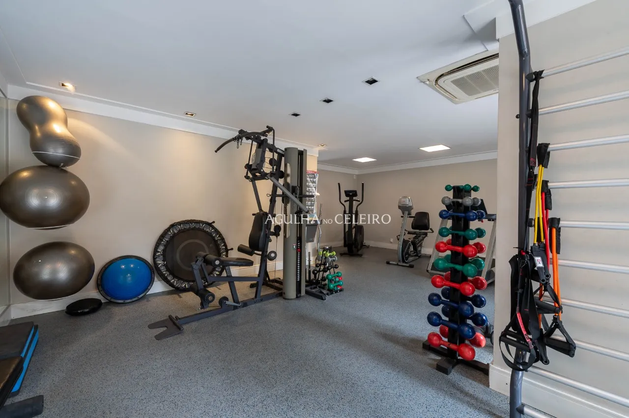 Apartamento lindo para sua família à venda em Moema Pássaros. – AP3709