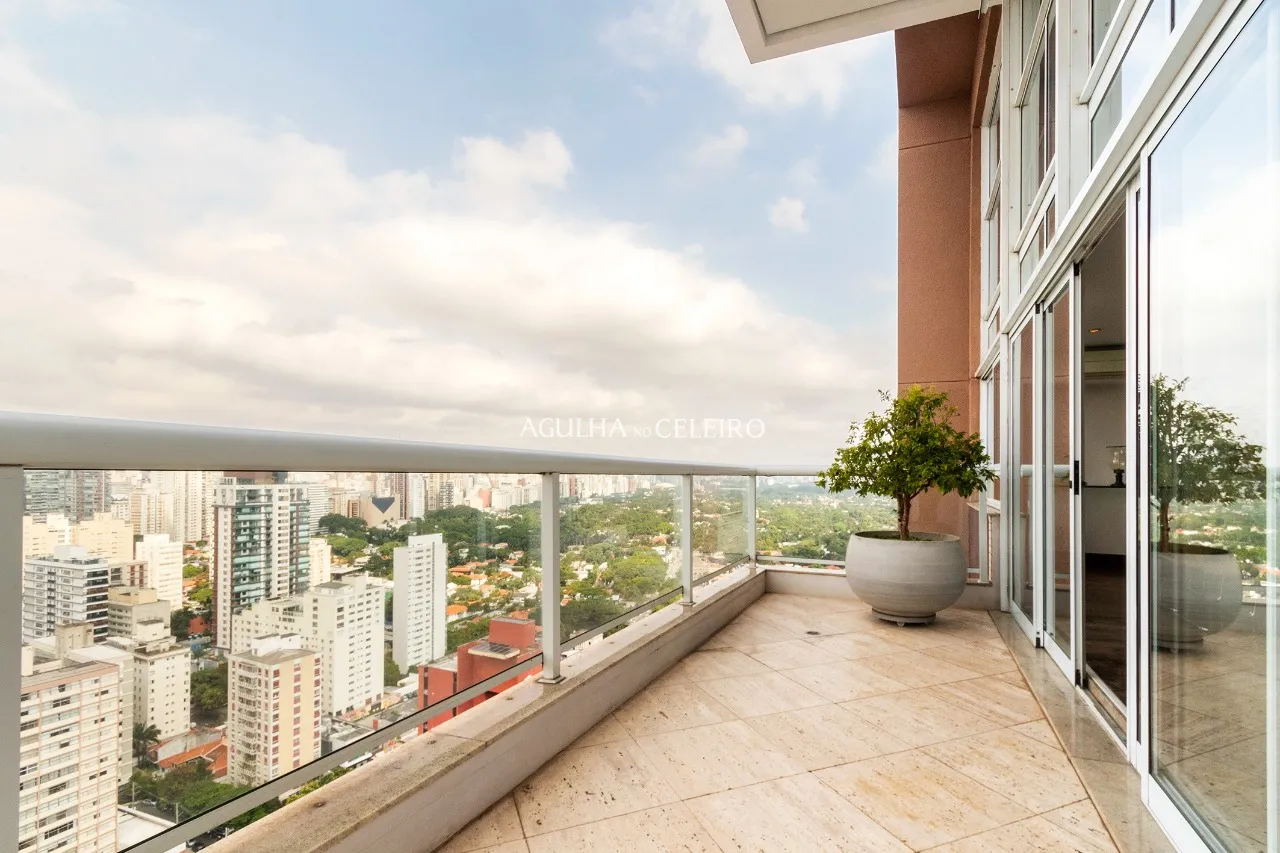 O Duplex dos seus sonhos em Pinheiros – CO0440