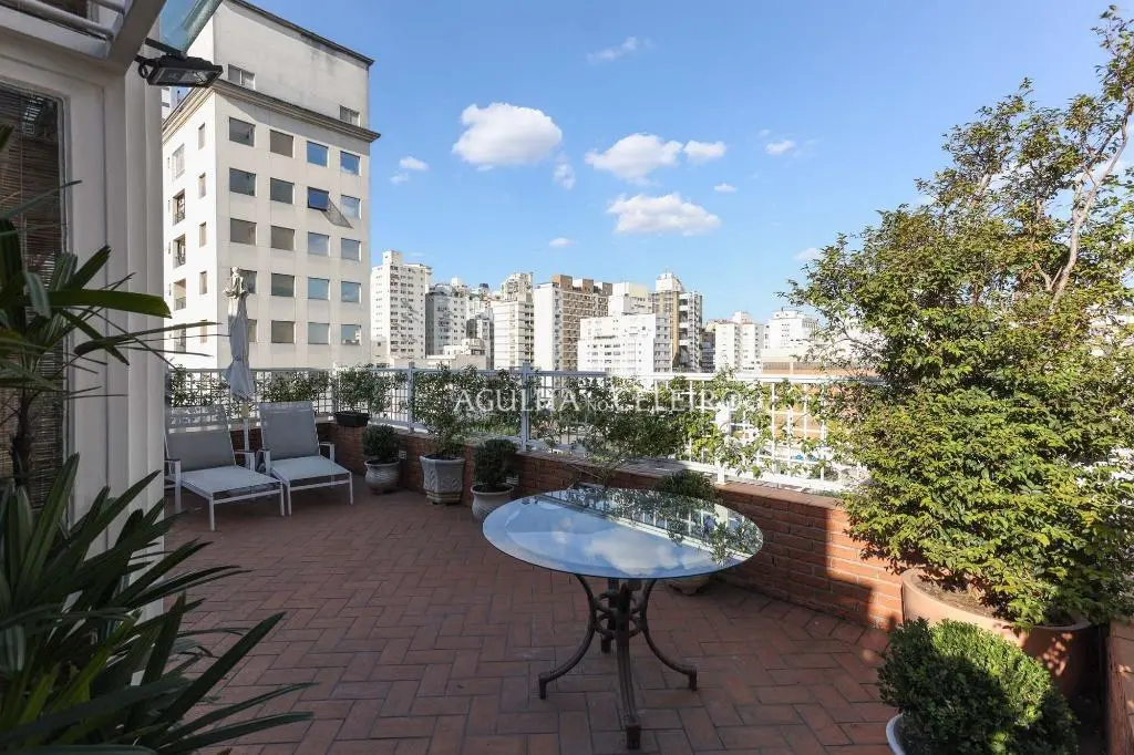 Cobertura com vista privilegiada à venda no Jardim América – CO0510