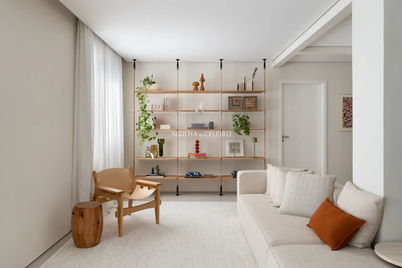 Apartamento com reforma de excelente bom gosto à venda no Jardim América – 12121