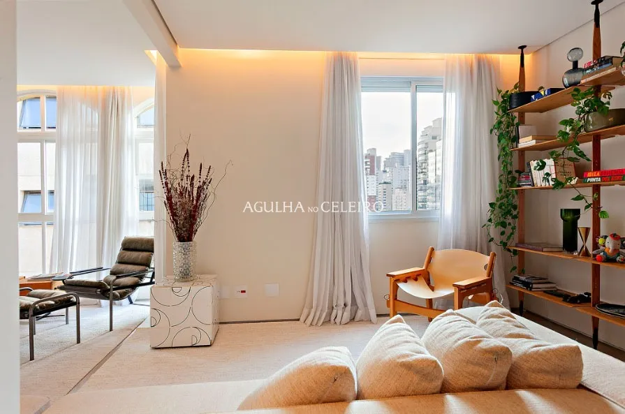 Apartamento com reforma de excelente bom gosto à venda no Jardim América – 12121