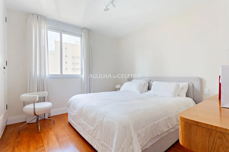 Apartamento com reforma de excelente bom gosto à venda no Jardim América – 12121