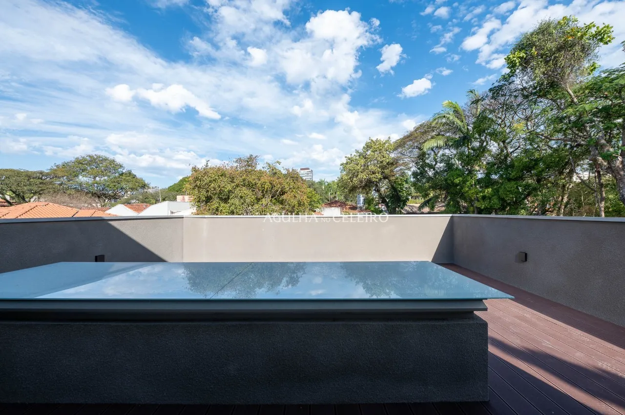 Casa recém-concluída à venda no Jardim Europa. – 12601
