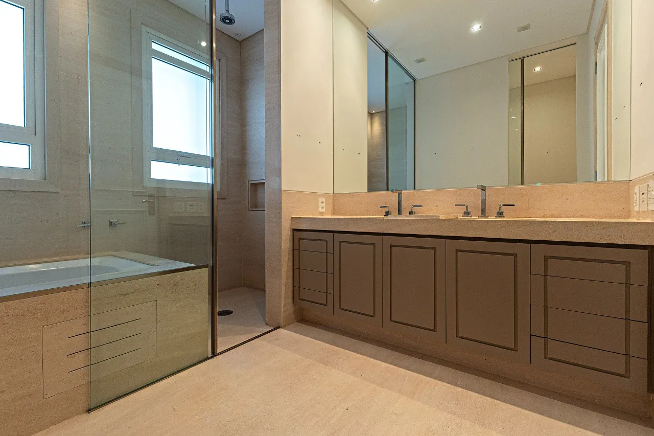 Apartamento à venda na localização mais exclusiva do Jardim Europa. – 12729
