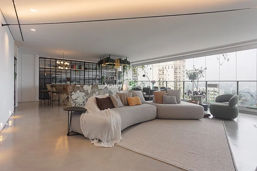 Apartamento maravilhoso, reformado com vista ampla para o Jardim América. – 14053