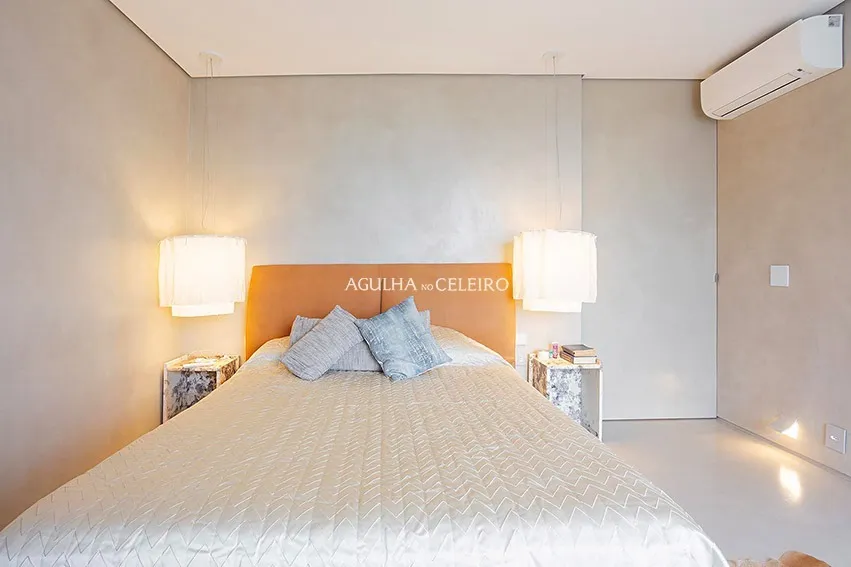 Apartamento maravilhoso, reformado com vista ampla para o Jardim América. – 14053