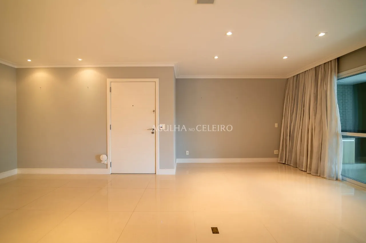 Apartamento garden à venda no Campo Belo. – 17894