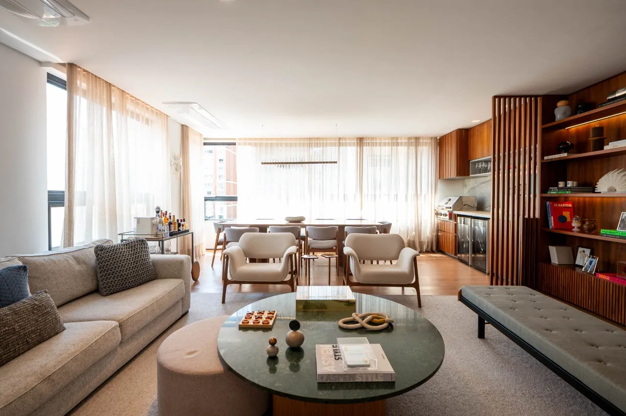 Apartamento decorado em prédio novo com infraestrutura moderna e lazer completo – 18745