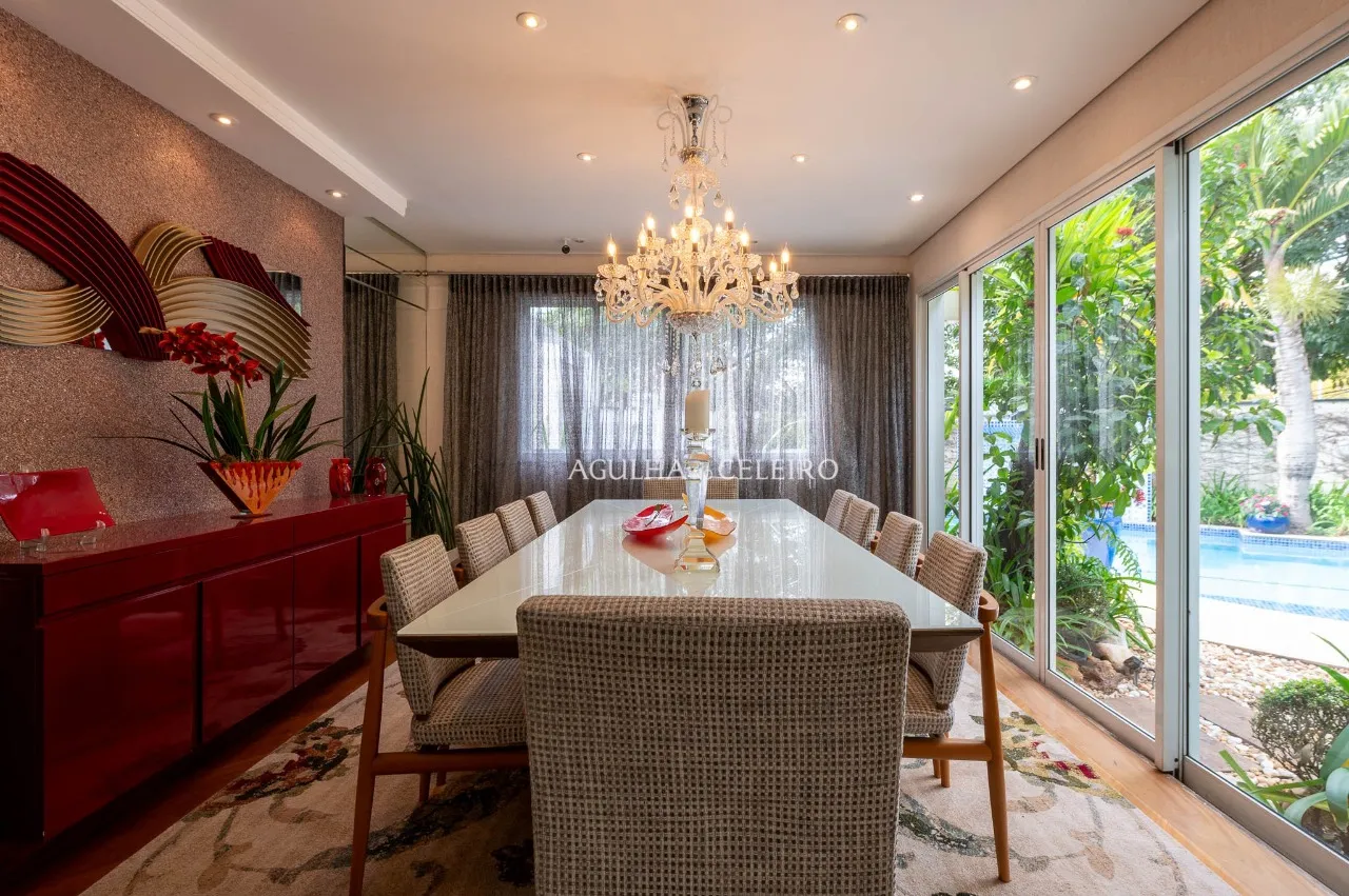 Casa de condomínio próximo a Avenue, à venda em Cidade Jardim – 20831
